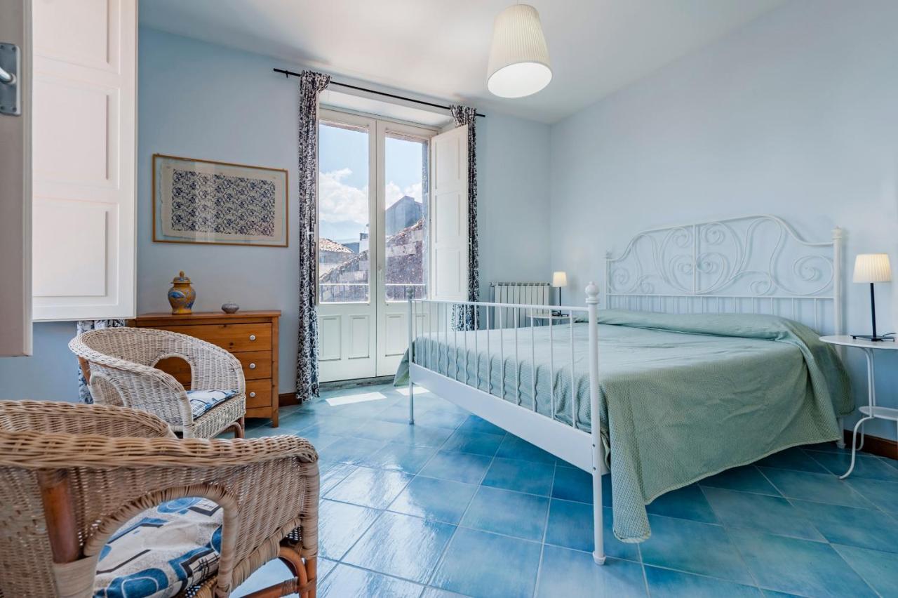 Gli Iris Apartments By Wonderful Italy Linguaglossa Luaran gambar