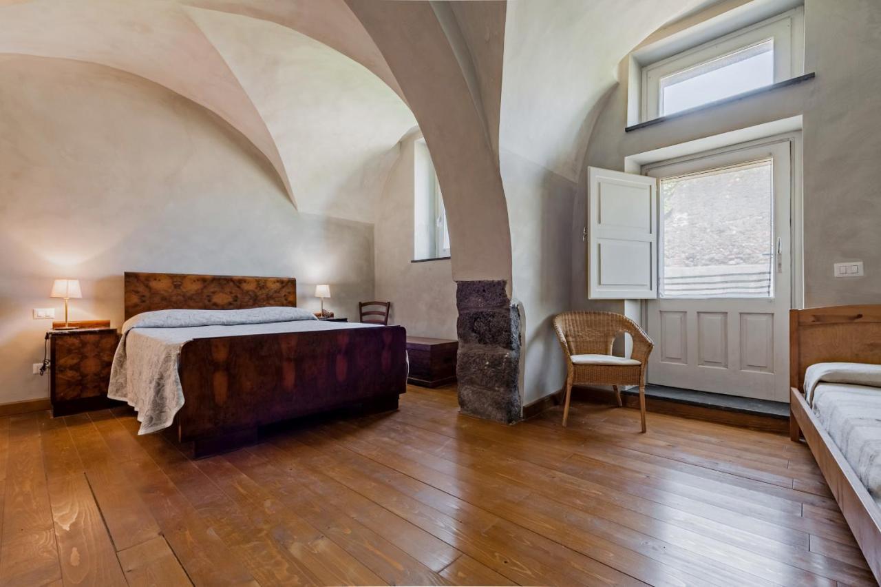 Gli Iris Apartments By Wonderful Italy Linguaglossa Luaran gambar